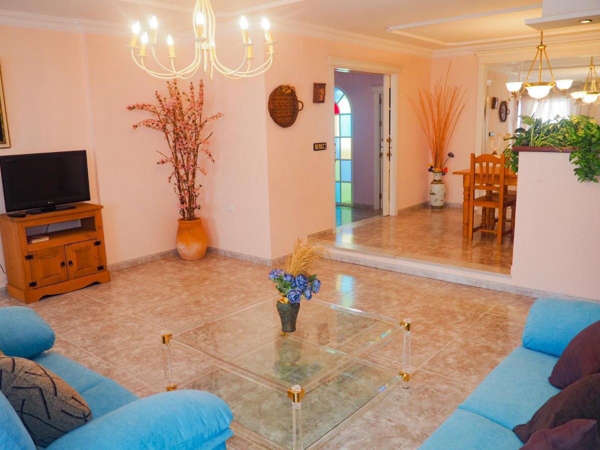 Conilplus Apartment Lorca コニル・デ・ラ・フロンテラ エクステリア 写真